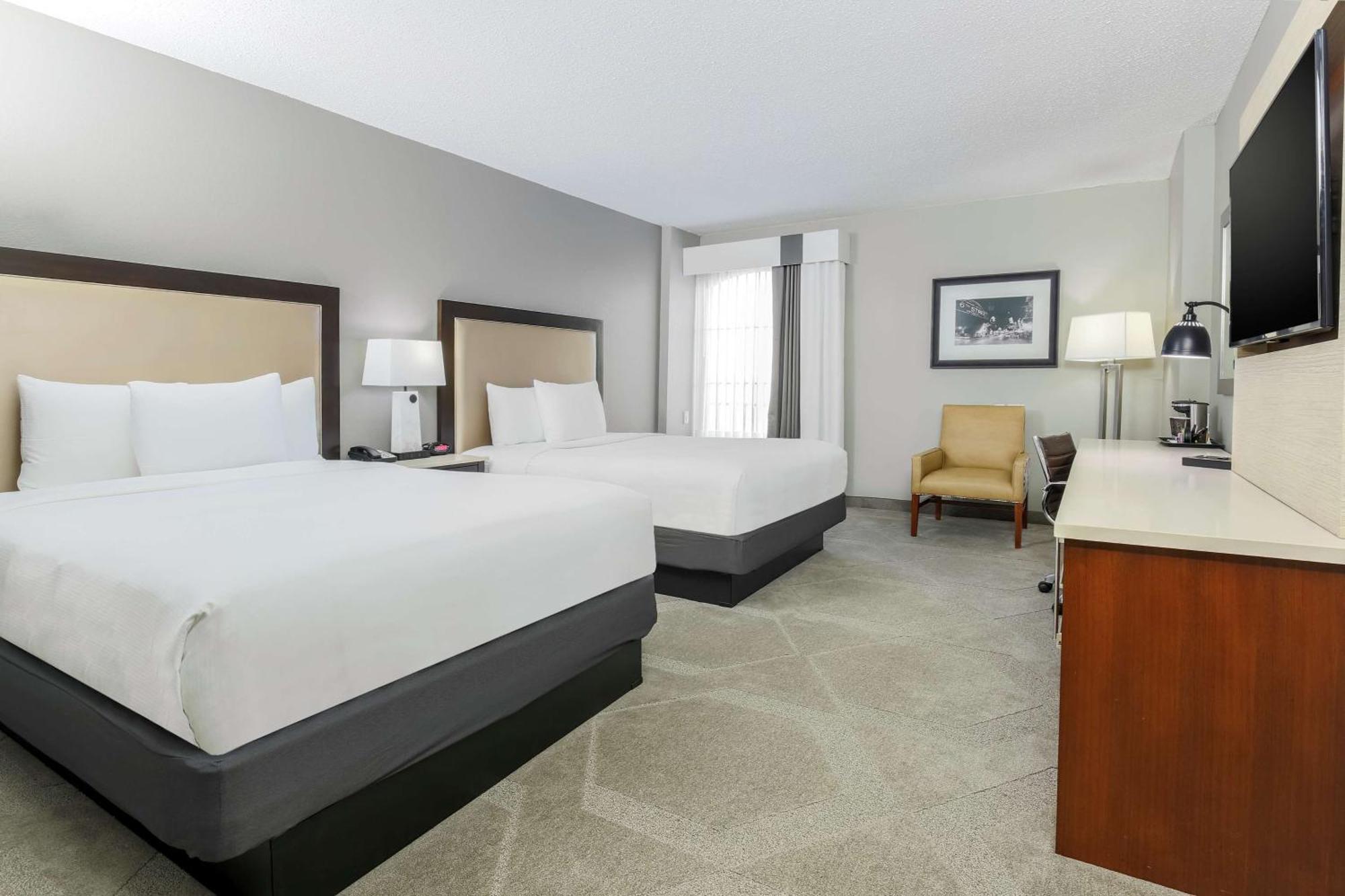 Doubletree By Hilton Austin-University Area Eksteriør billede