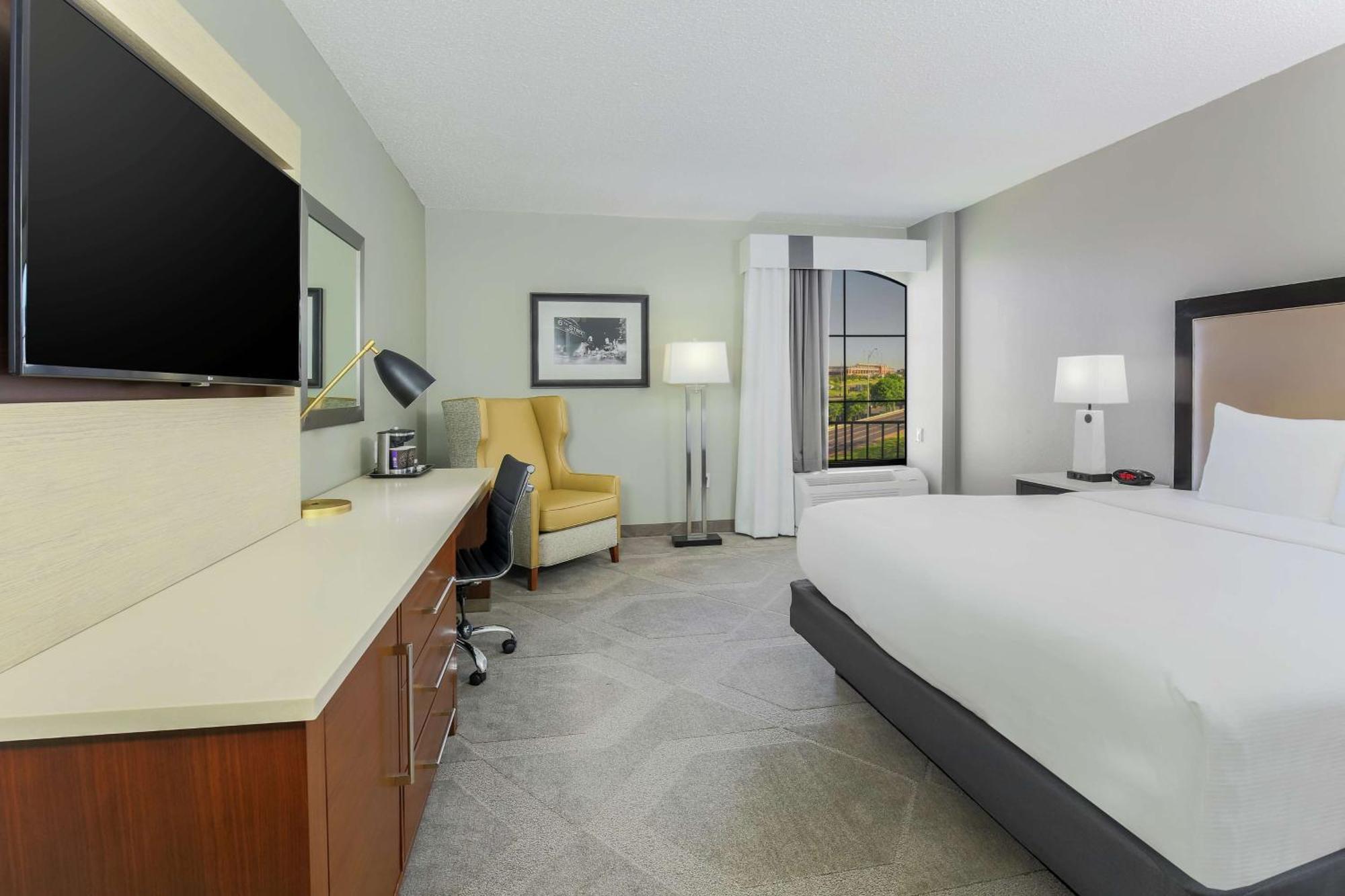 Doubletree By Hilton Austin-University Area Eksteriør billede