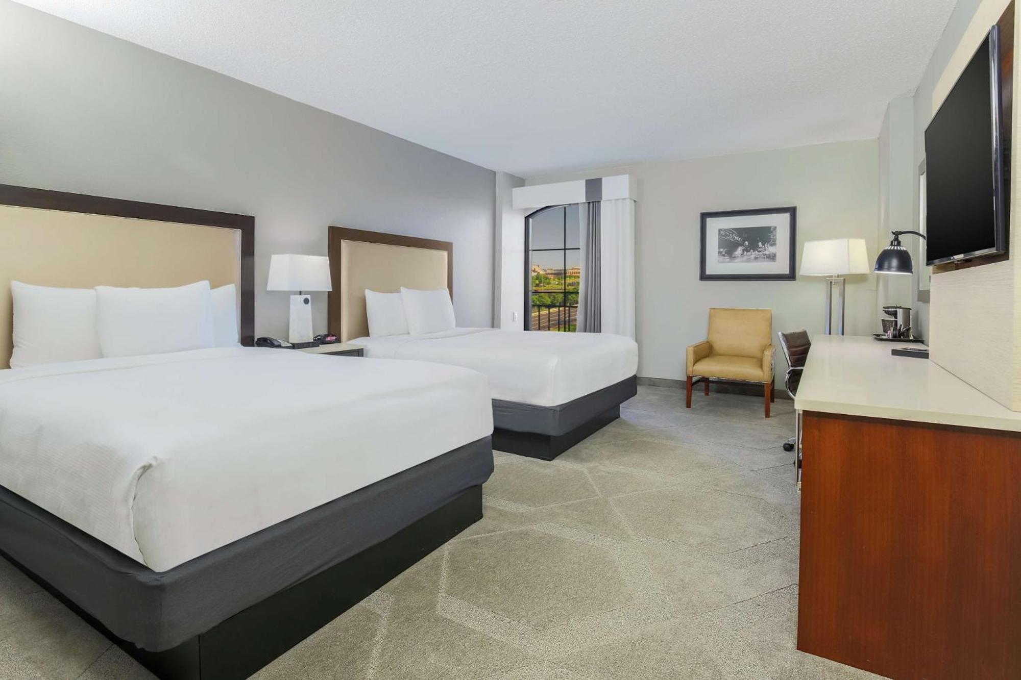 Doubletree By Hilton Austin-University Area Eksteriør billede