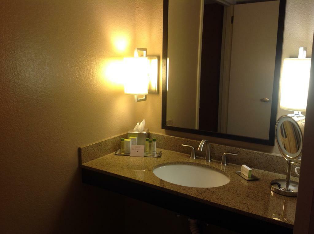 Doubletree By Hilton Austin-University Area Eksteriør billede